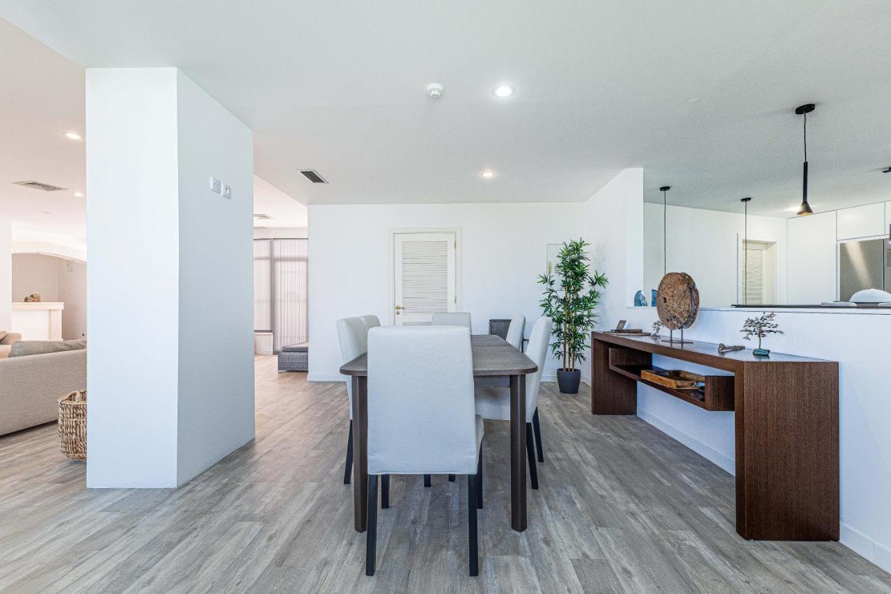 Nautilus Apartment